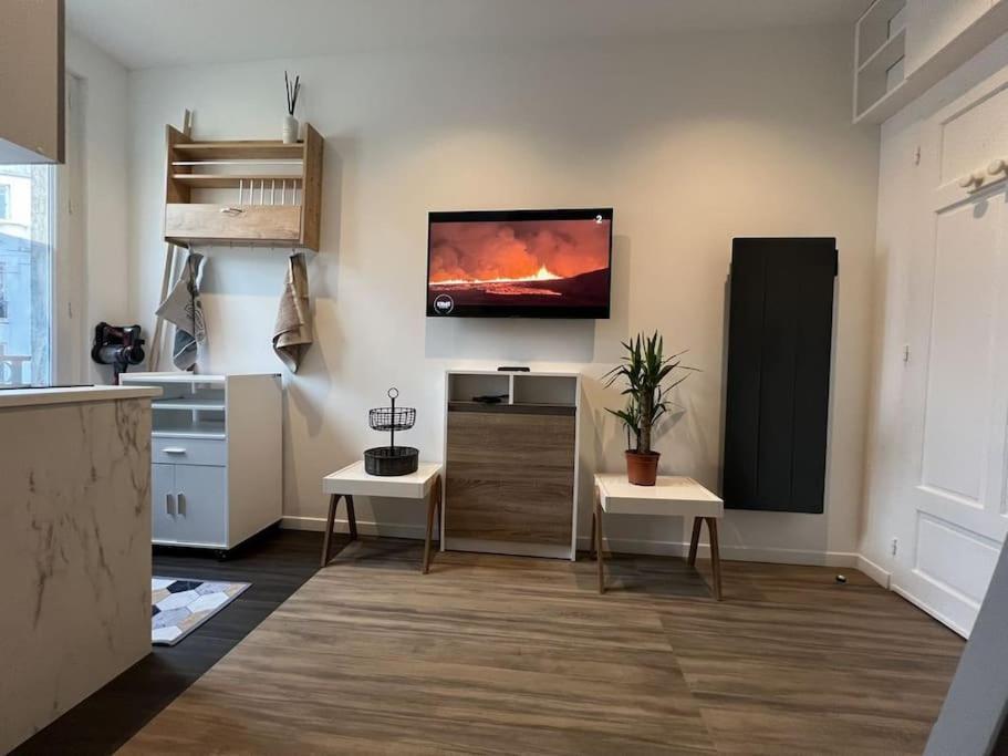 Refait A Neuf En Plein ! Apartment